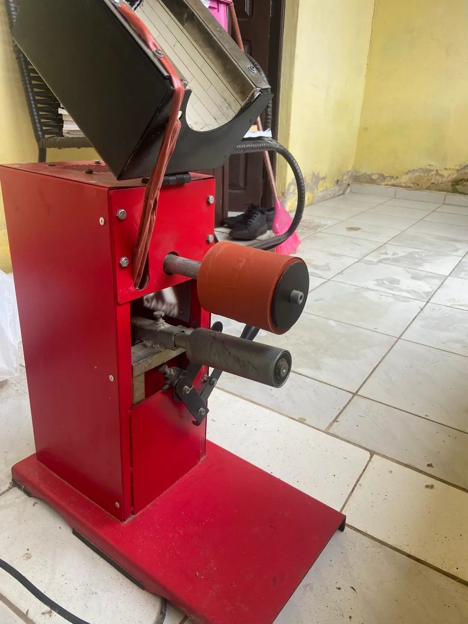 Máquina de estampar copos RIMAQ  - Foto 2