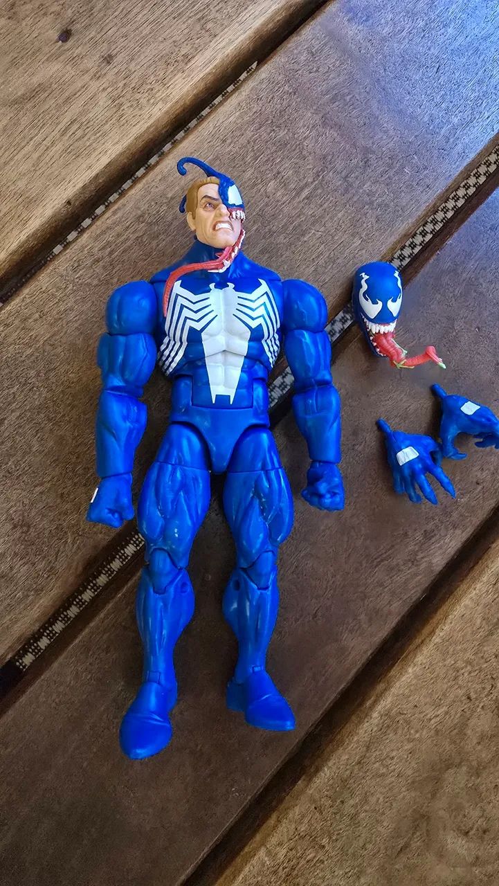 Marvel Legends - Gameverse - Venom Azul
