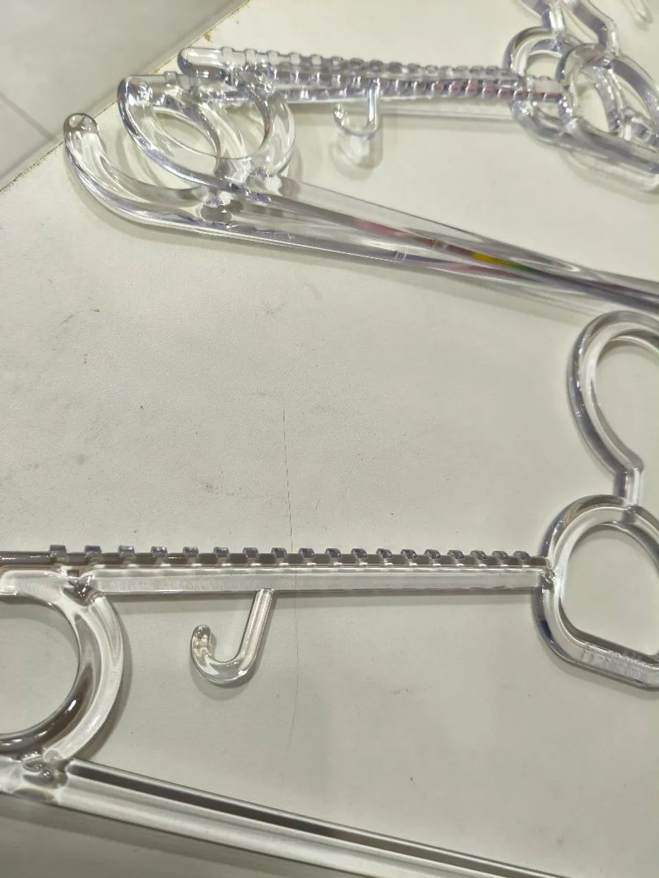 Cabides de plástico novo - Foto 2