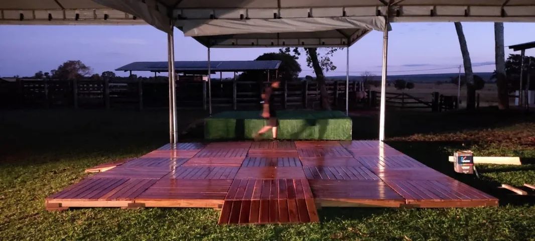Aluguel de tendas e materiais para eventos.  - Foto 2