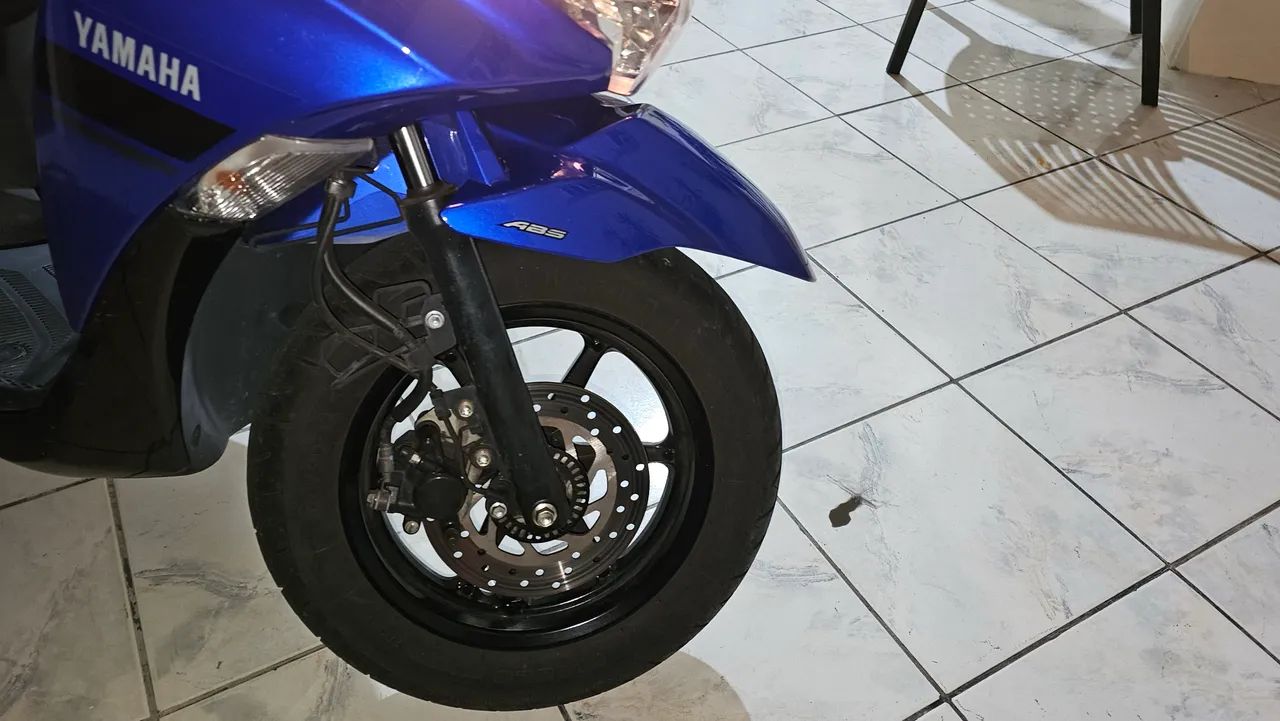 Yamaha Fluo 125 2023 8000km - Foto 3