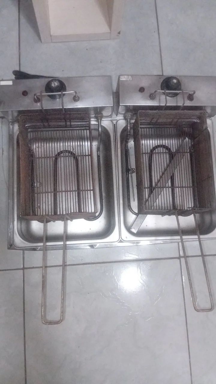 Fritadeira elétrica 6L