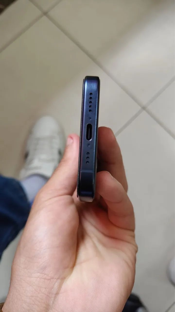 iPhone 15 pro - Foto 5