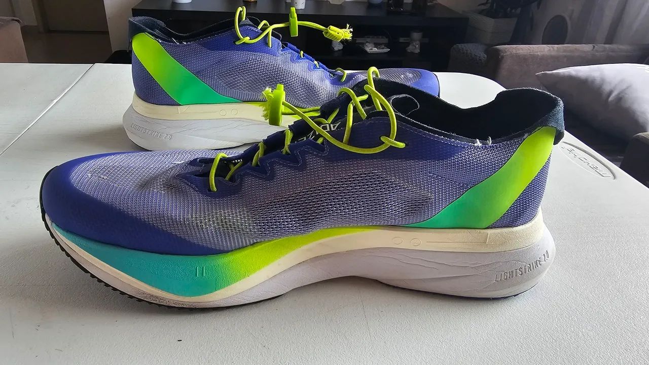 Adidas Boston 12 - Tamanho 44 - Tenis de corrida com placa - Foto 5