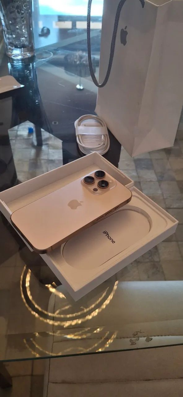 IPhone 16 Pro 128Mb Titânio Deserto Dourado na caixa  - Foto 4