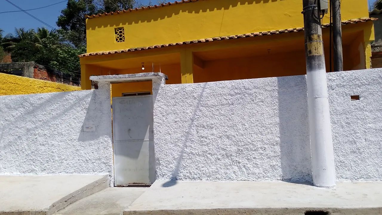 Vendo Dois imóveis.