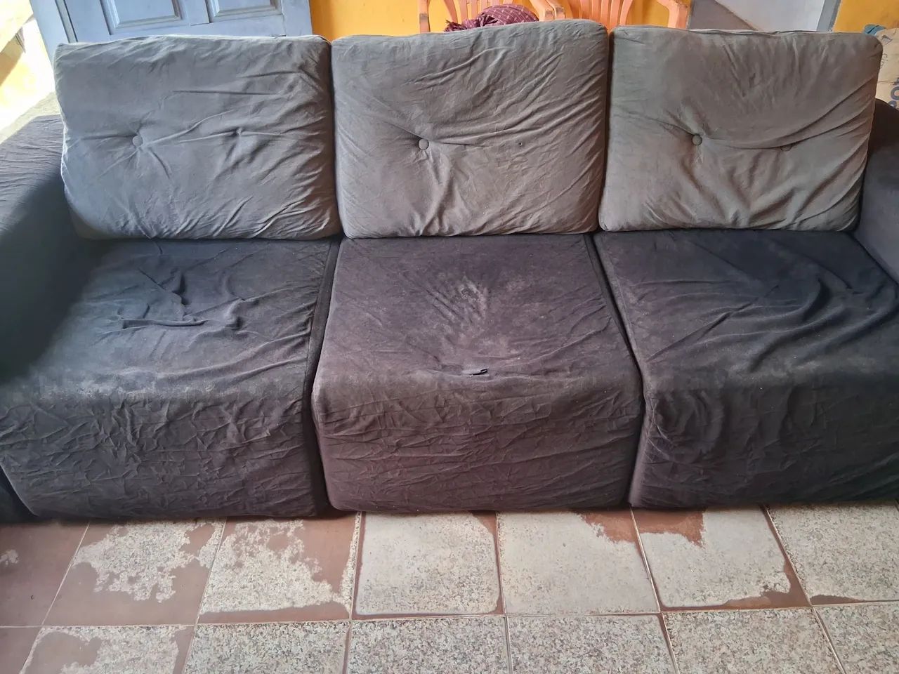 Sofá 3  lugares  - Foto 2