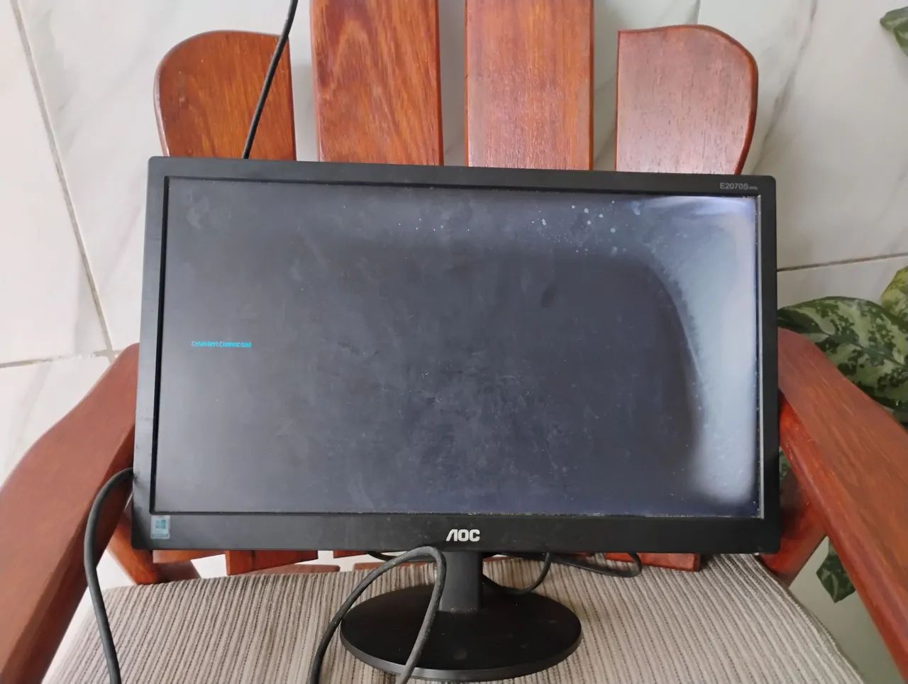 Monitor AOC e2070swnl - Foto 3