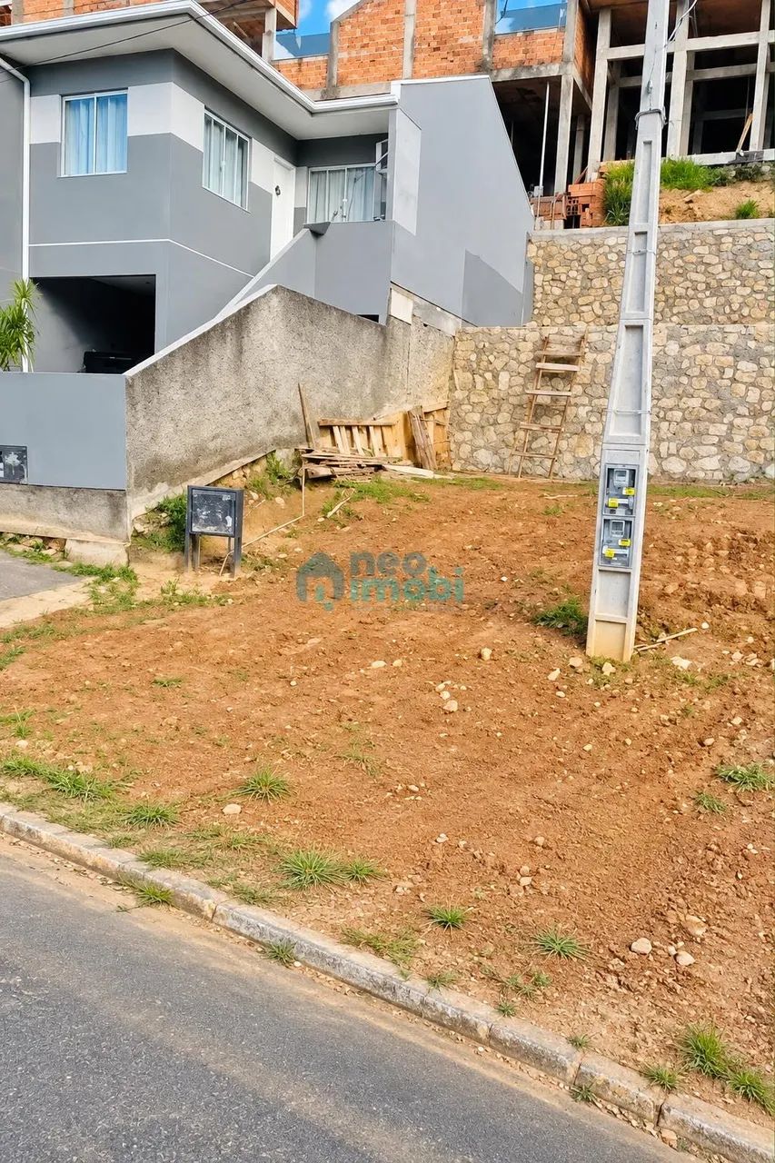 Terreno em Alto Aririu - Palhoça