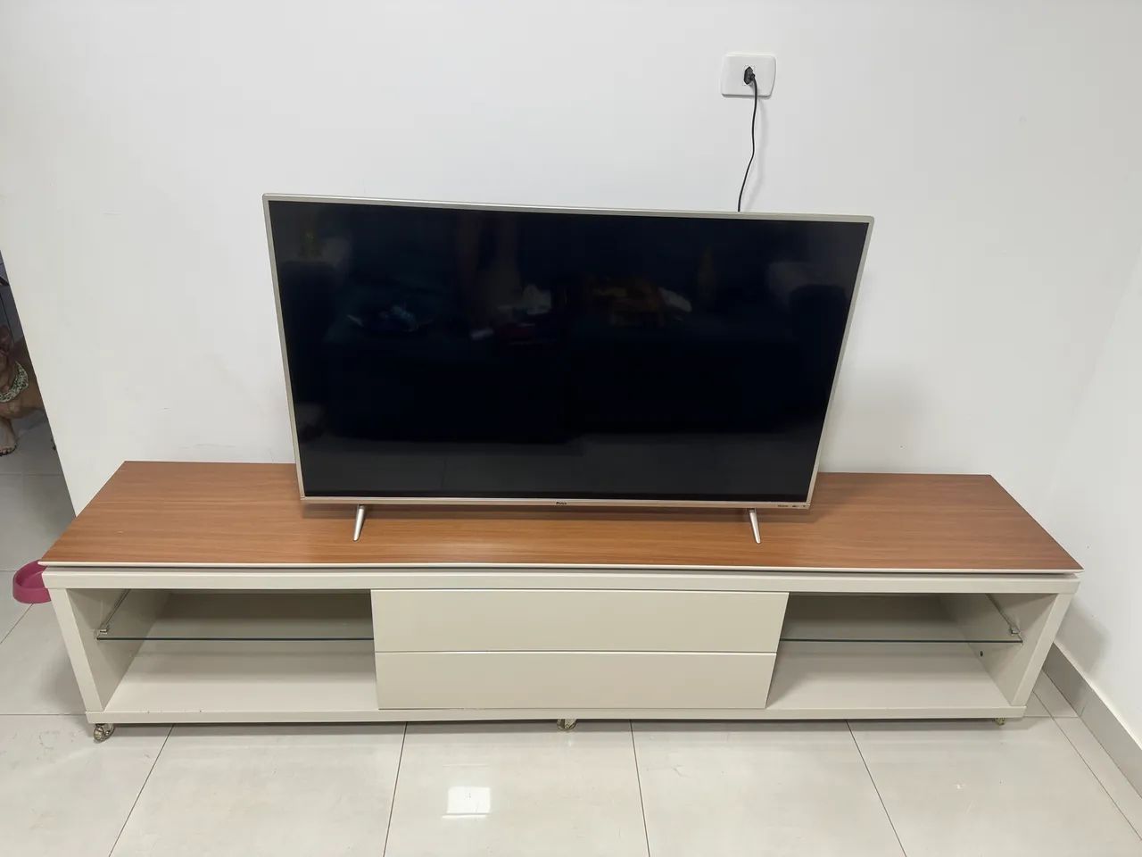 Rack de MDF Laqueado  (2.40 cm) para sala de tv  - Foto 3