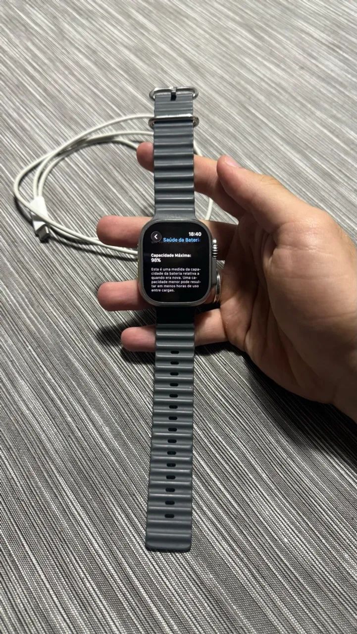 Apple Watch Ultra 2 GPS + Celular - Foto 2