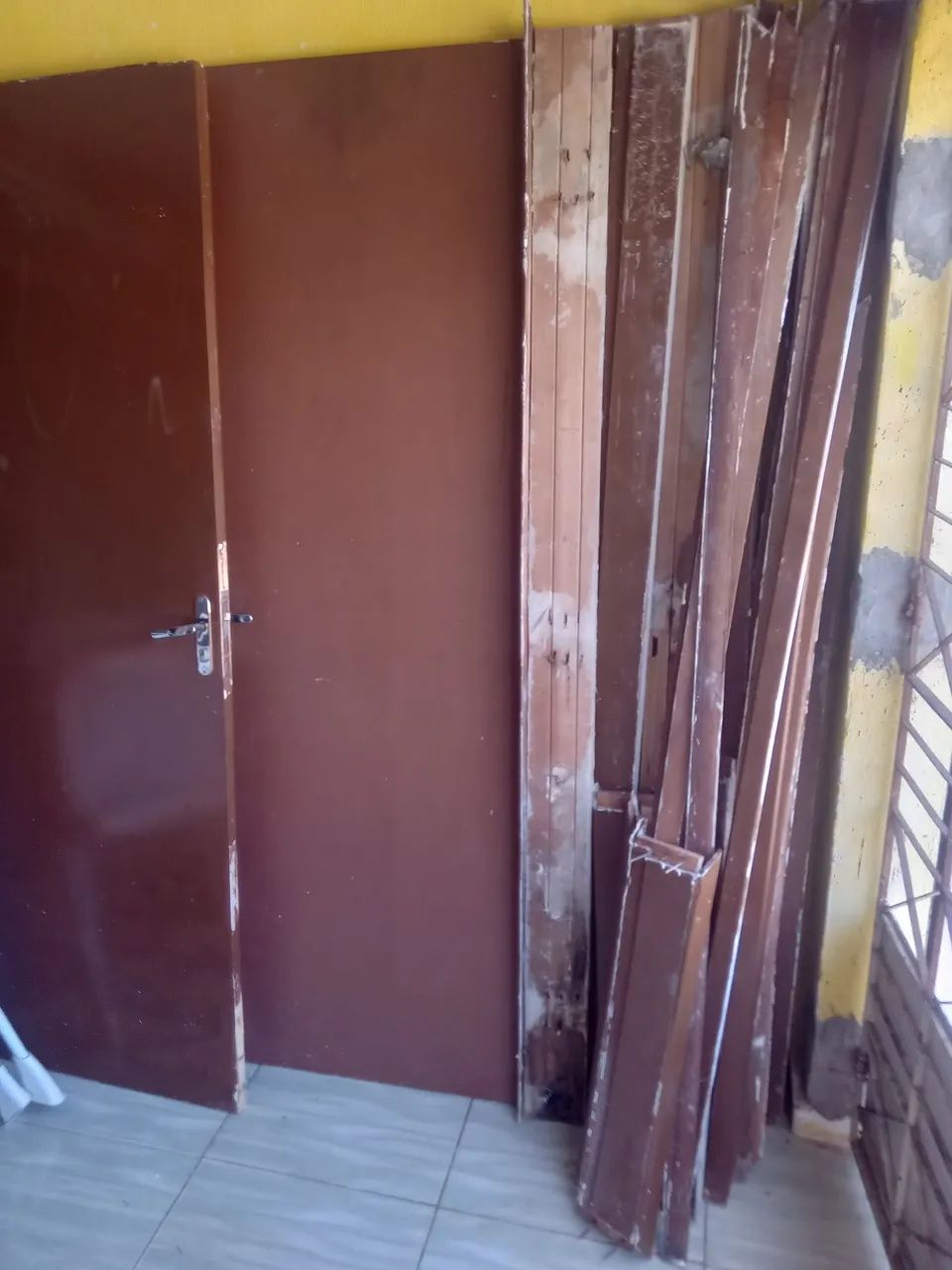 Vendo portas de quarto com fechaduras. - Foto 2