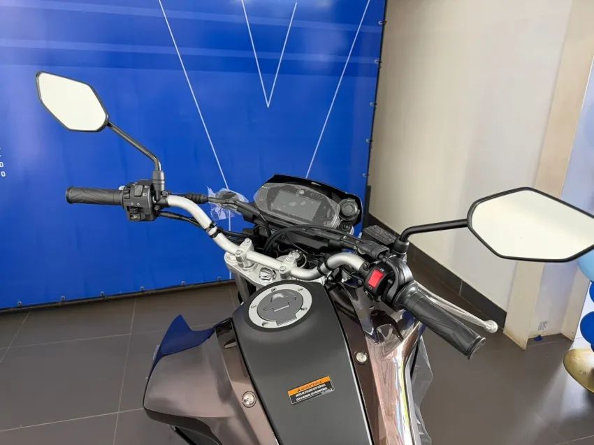 Yamaha XTZ Lander 250 ABS Connected - Foto 3