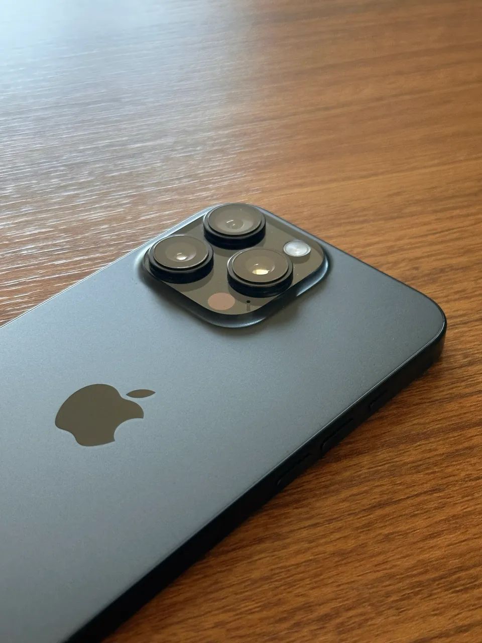 iPhone 16 Pro Max 256GB - 