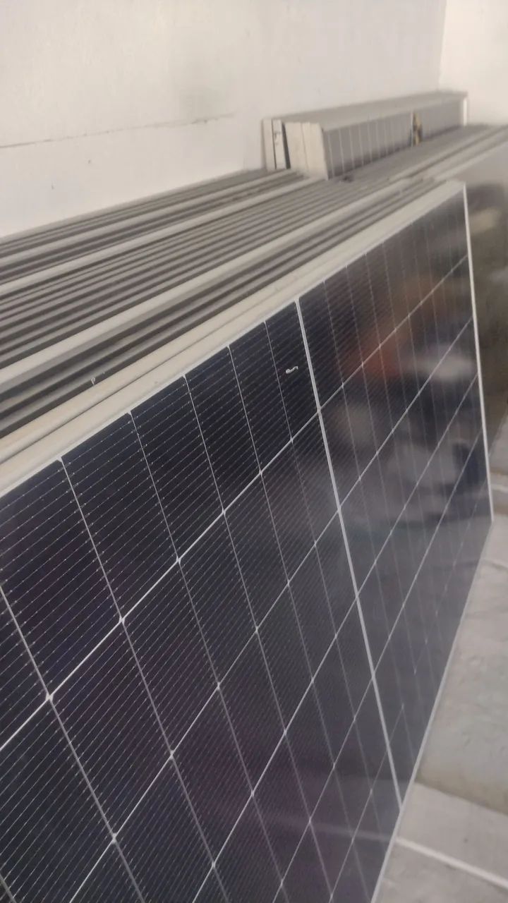 Placa solar  com avarias para sistema solar off grid  e ongrid funcionando perfeitamente  - Foto 3