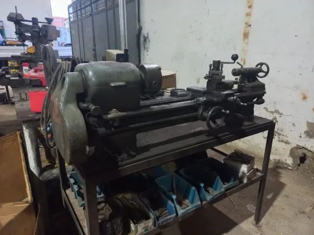 Torno profissional 