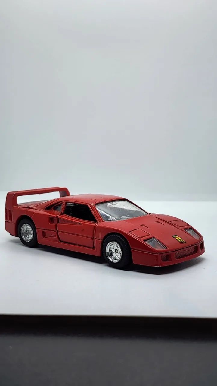 Ferrari F-40 - 1:39