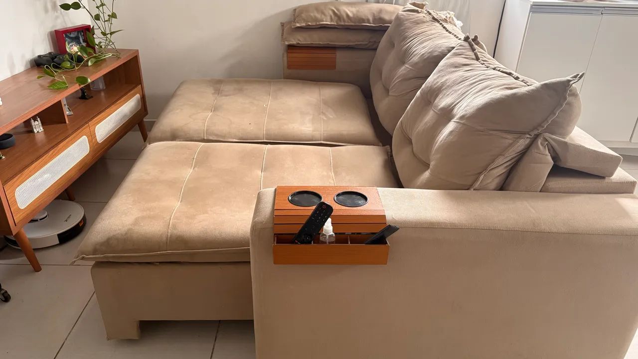 Sofá Retrátil e Reclinável 2,10m - Foto 2