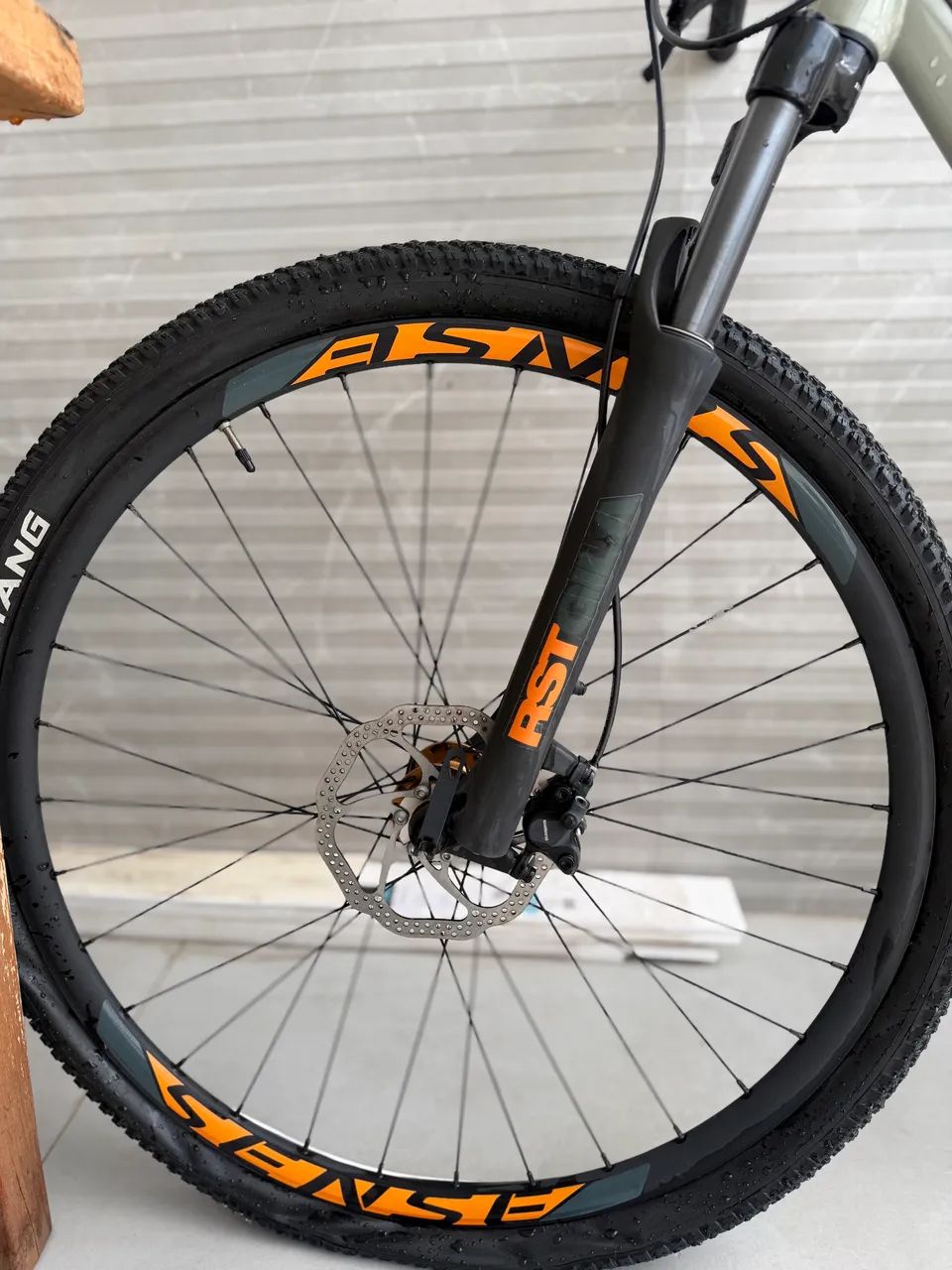 Bicicleta Sense Fun Comp 2022, aro 29, original e nunca usada - Foto 2