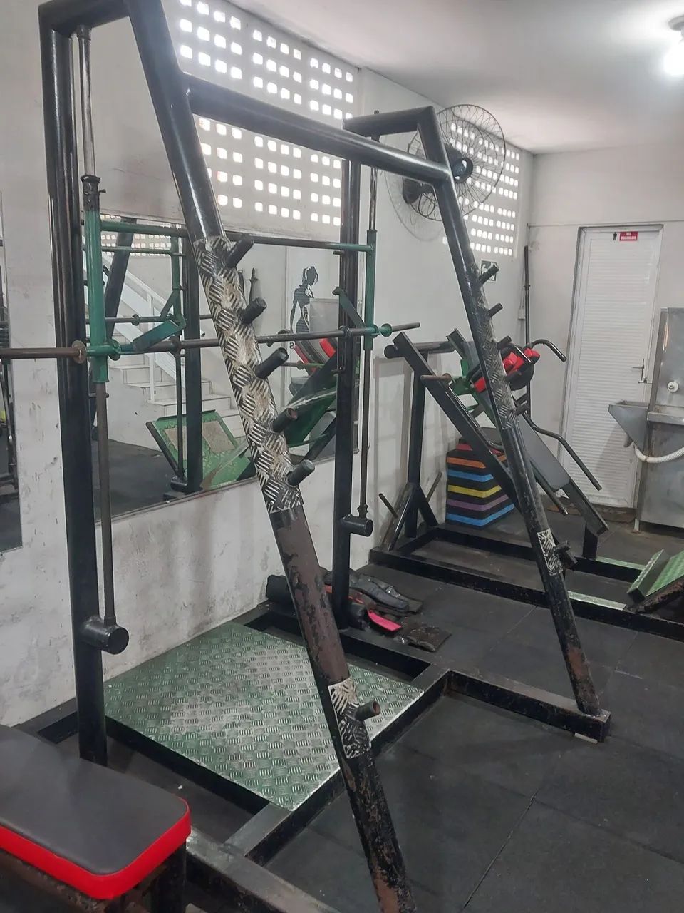 Aparelho de musculação 
