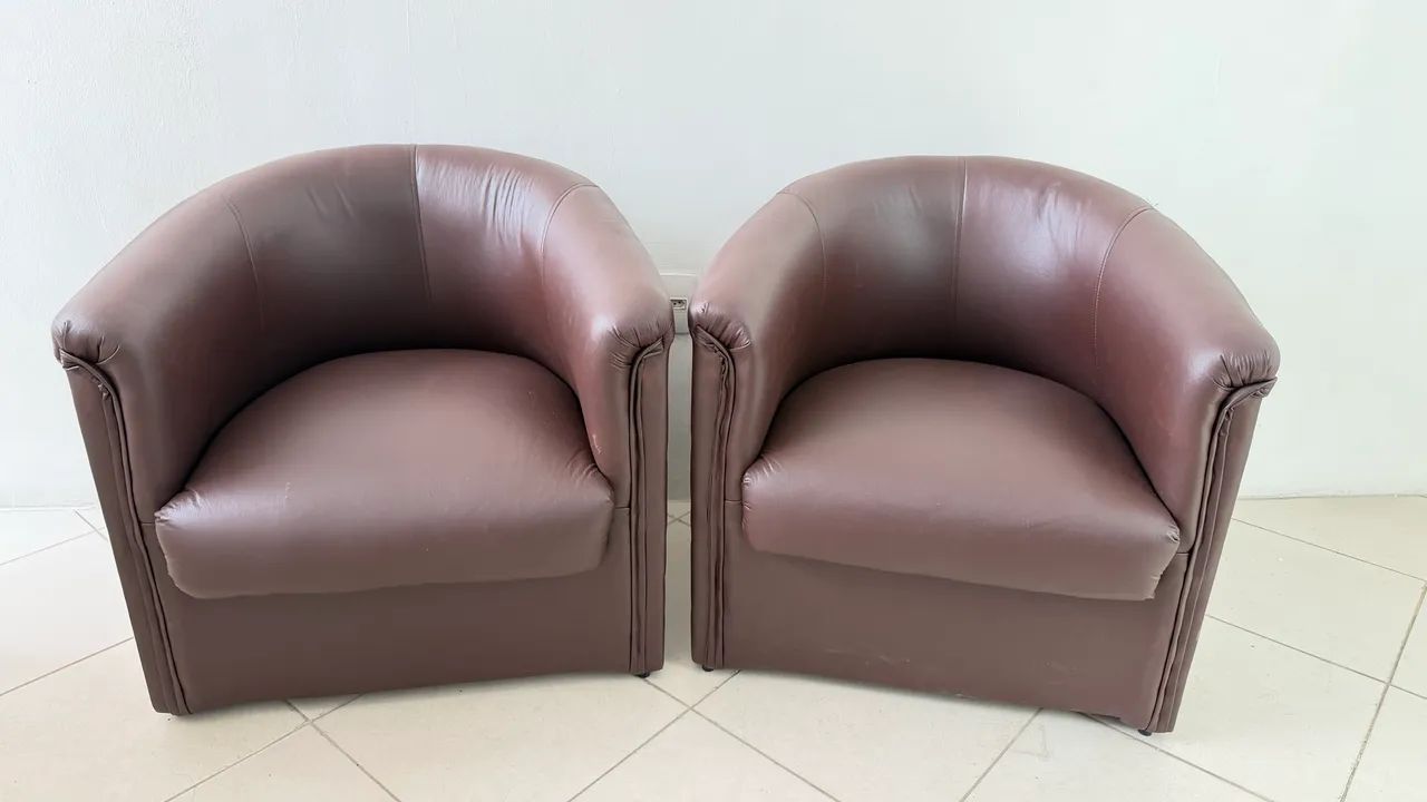 POLTRONAS E SOFÁ PARA ESCRITÓRIO 