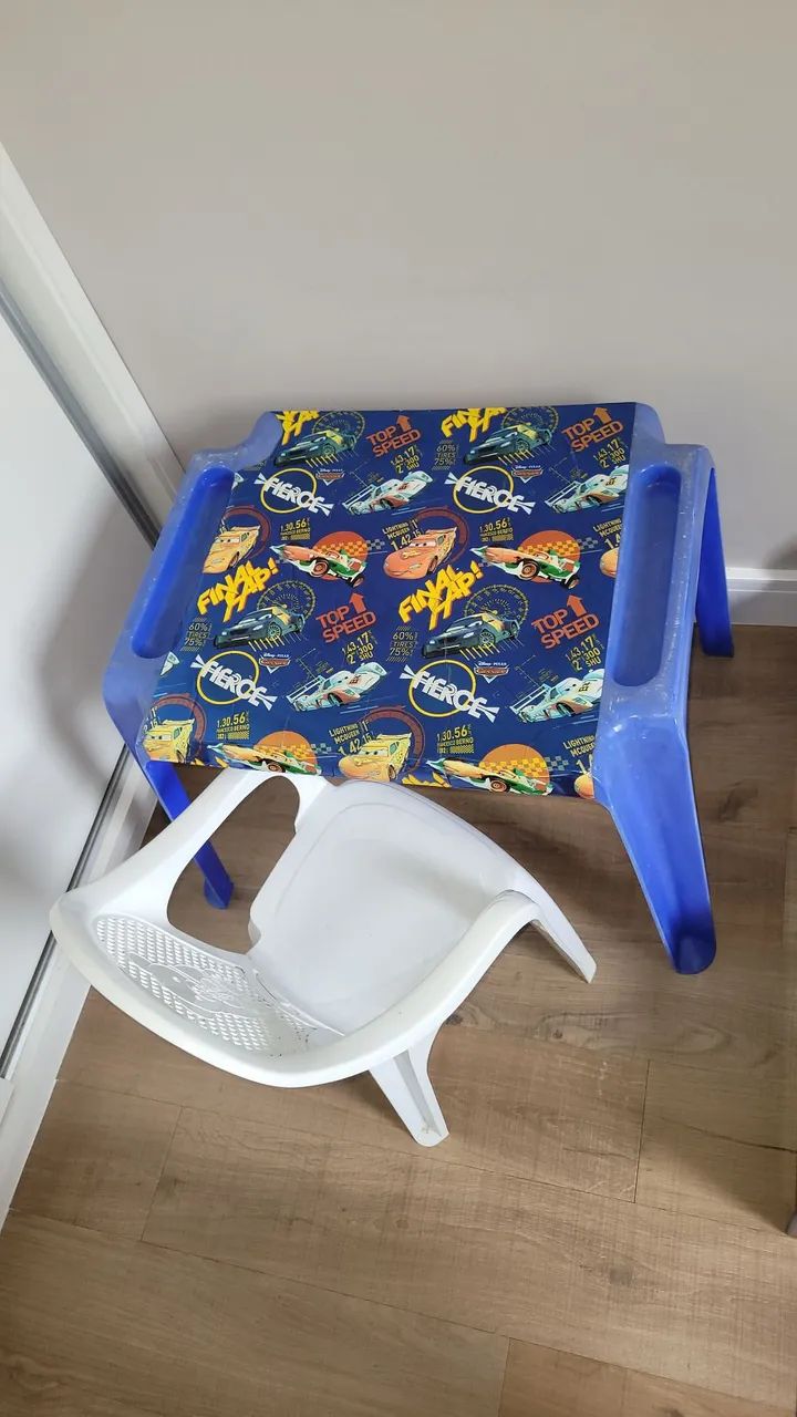 Mesa cadeira infantil 