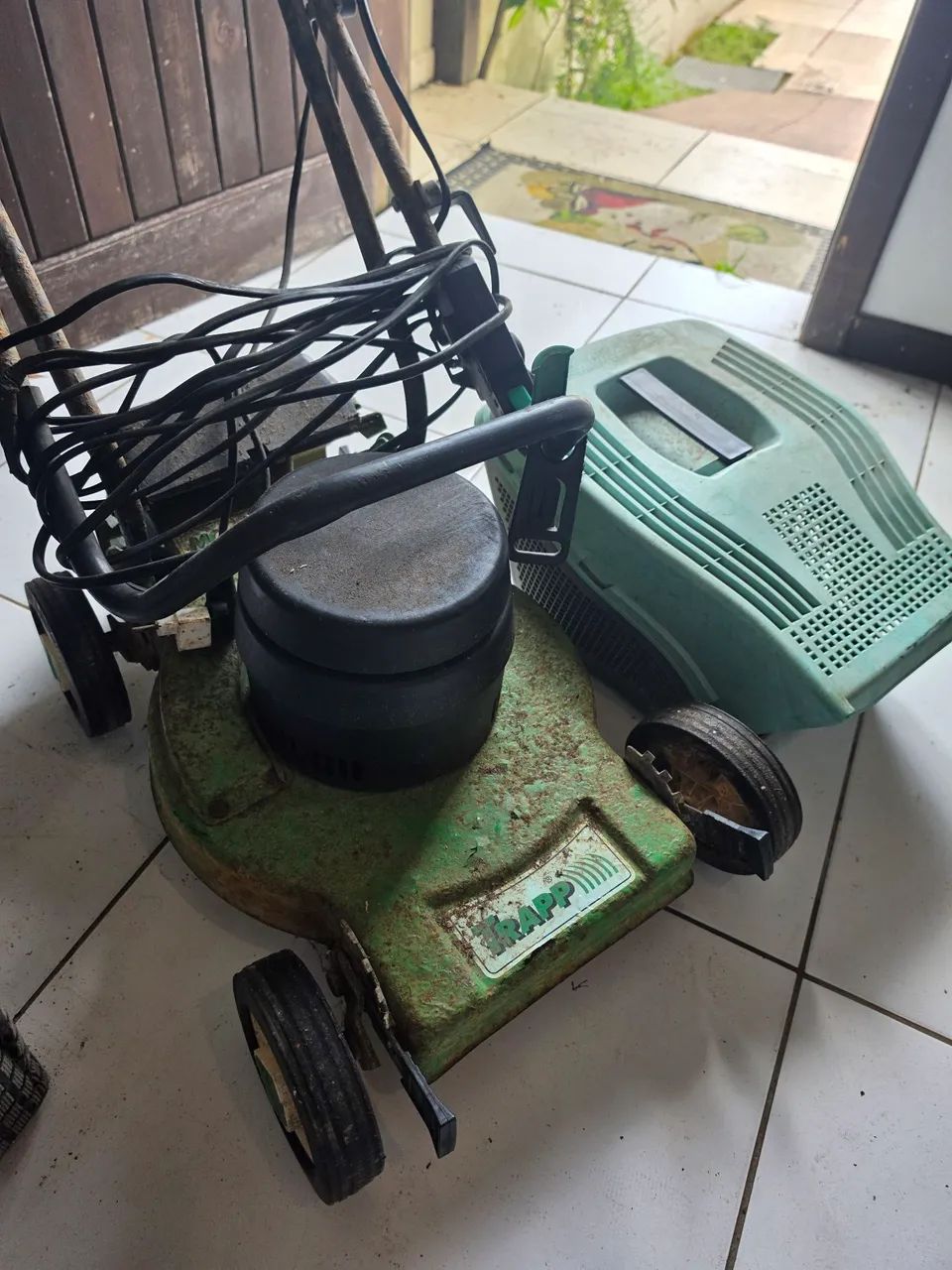 Cortador de grama Trapp MC-40 (1800w) - Foto 2