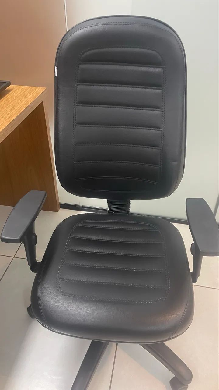 Cadeira executiva escritório 