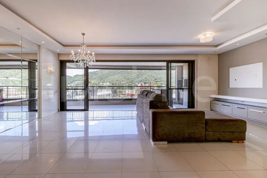Apartamento no Edifício Grand Soleil com 170m² em Itajaí - Foto 2
