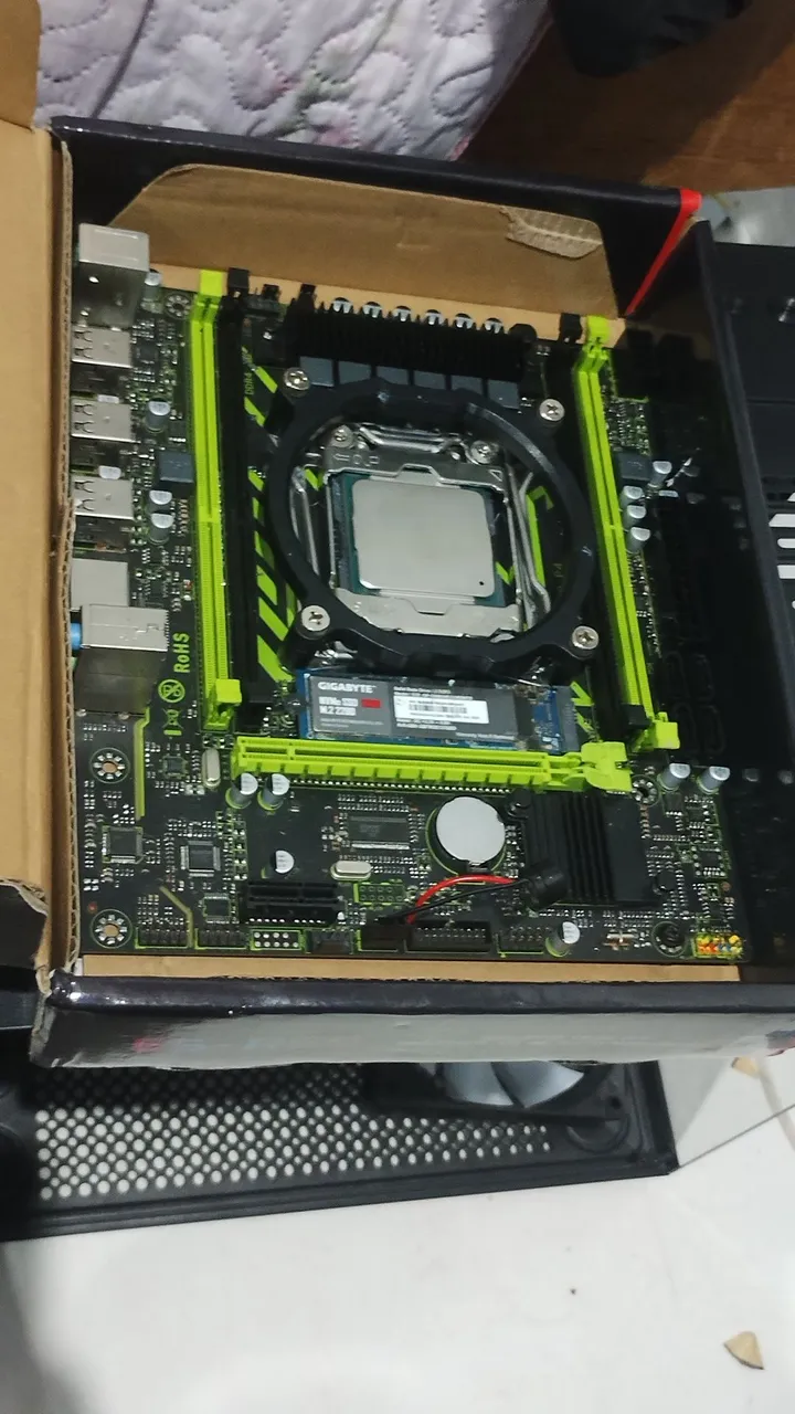 NVIDIA Quadro M4000 8GB GDDR5 - Peças de Hardware - Glória