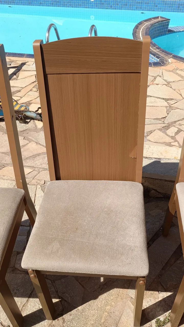 3 CADEIRA JANTAR MARROM $150,