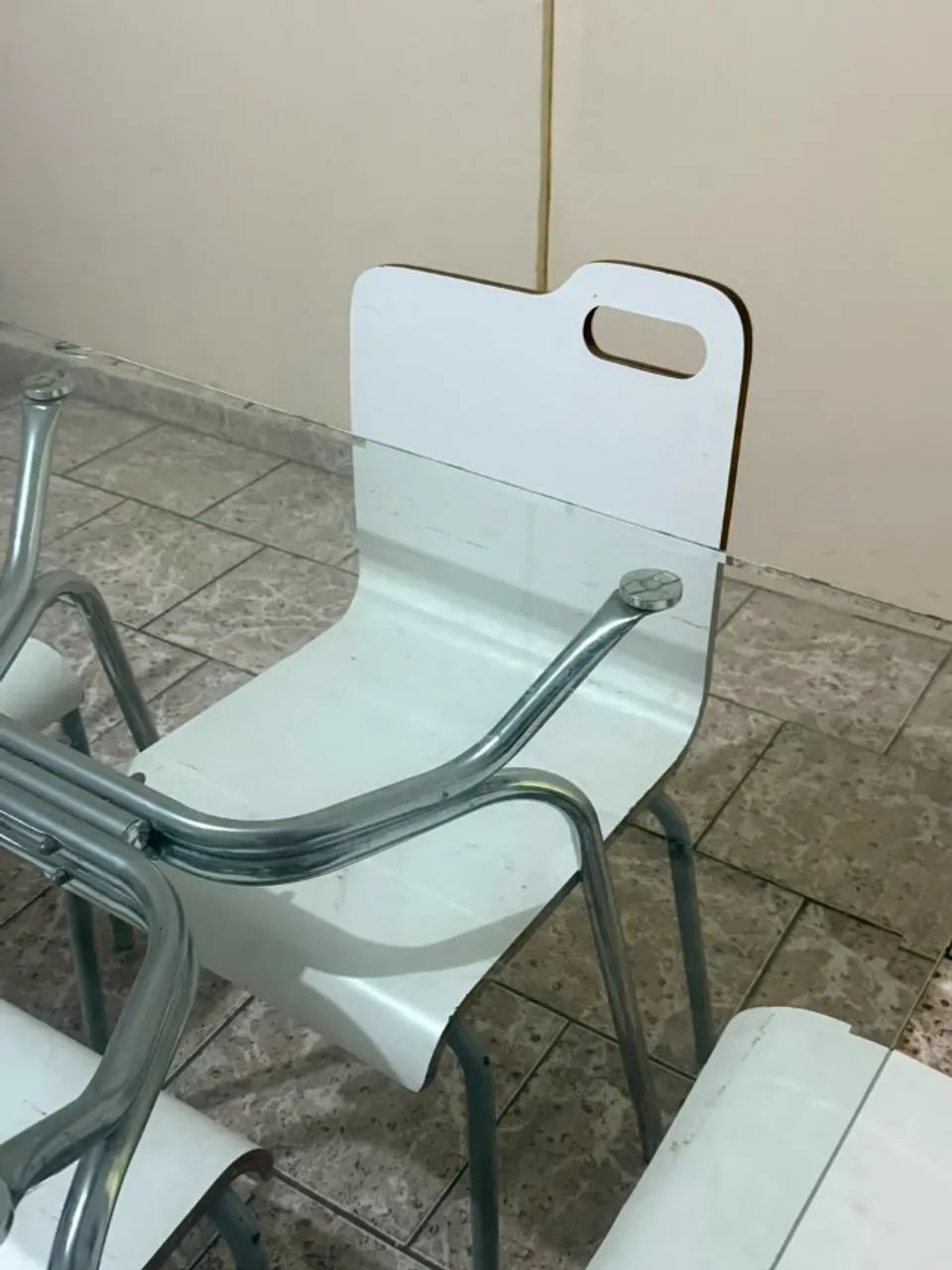 Mesa de jantar de vidro - Foto 4