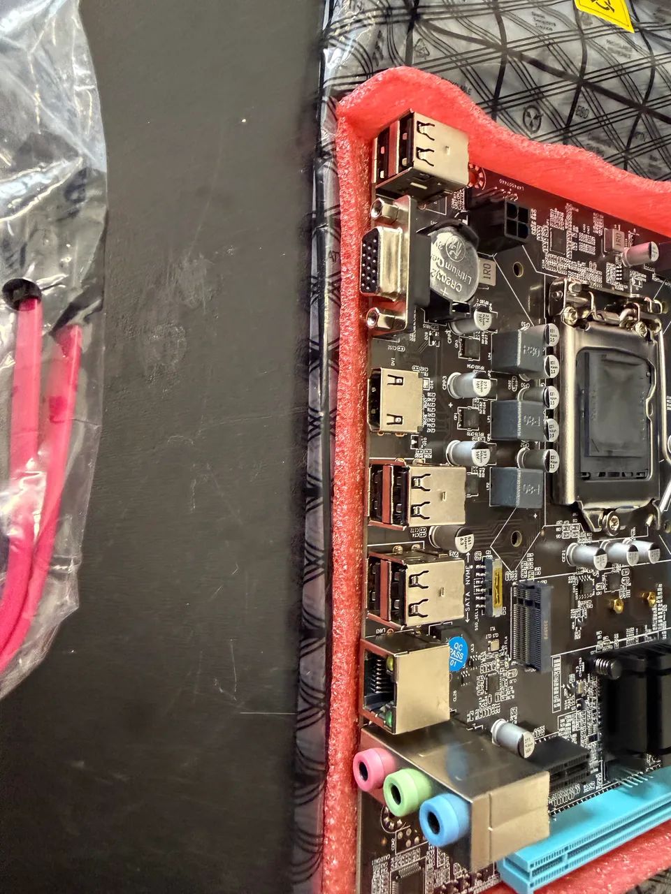 Placa mãe 1155 h61 Intel 2ª e 3ª geração - Foto 4