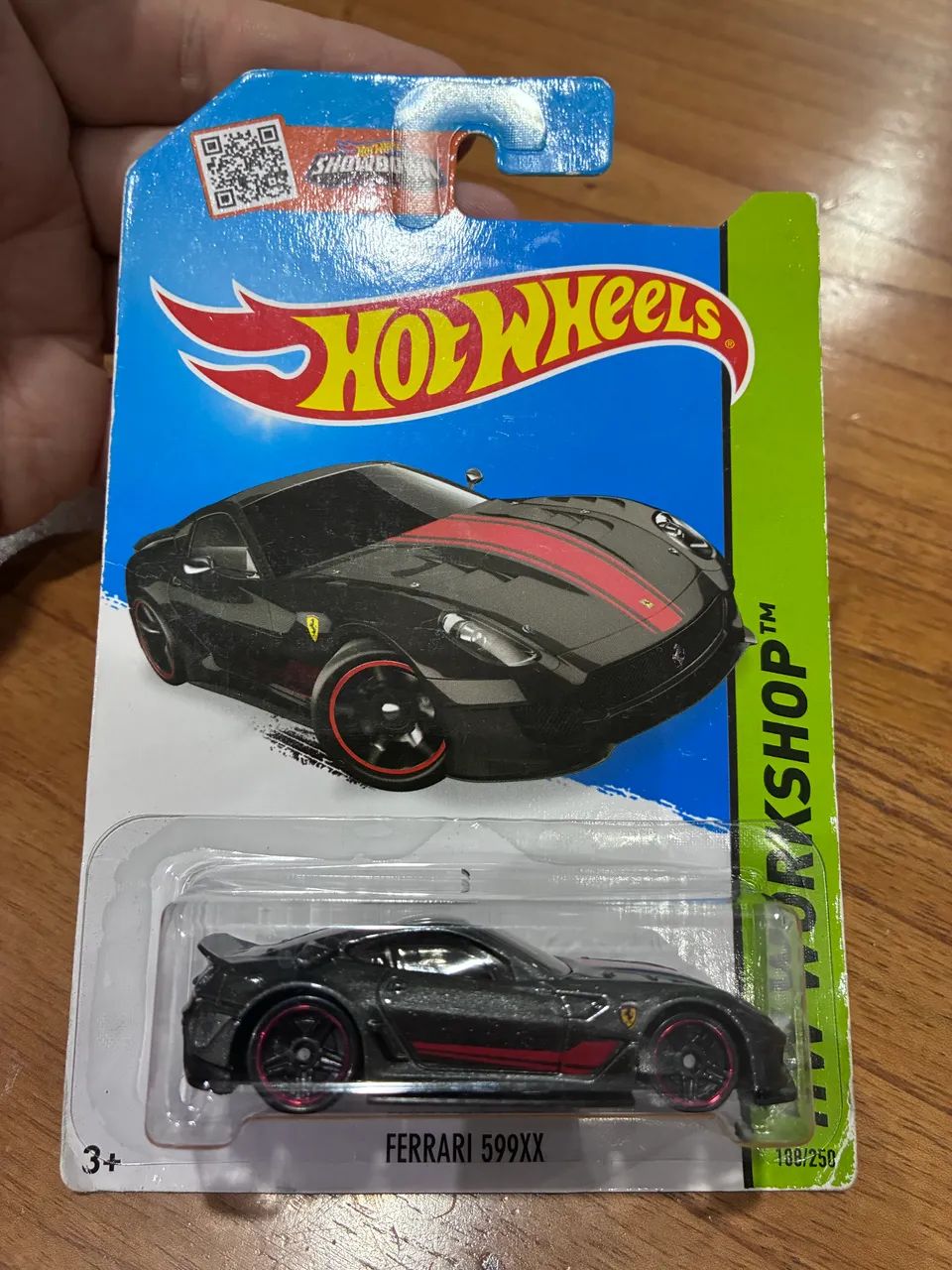 Hot Wheels Ferrari 599XX Preta/Chumbo