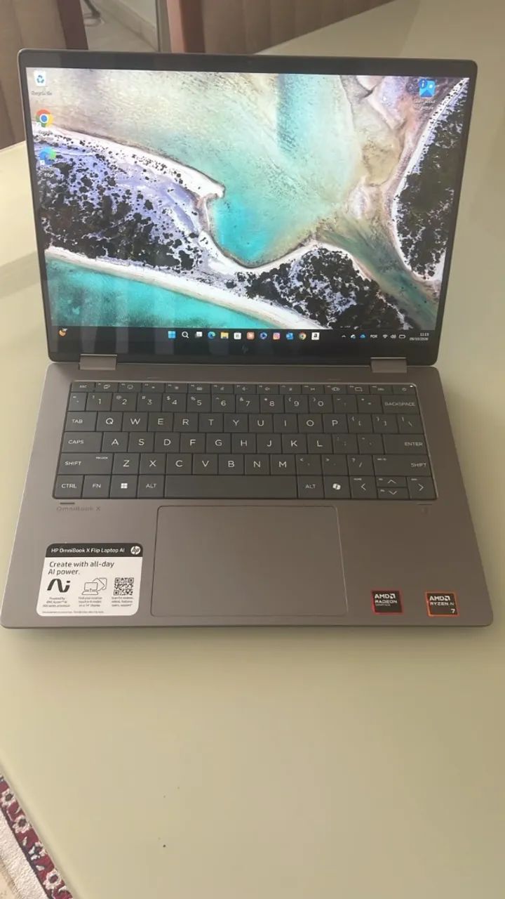 Notebook HP OminBook X Flip AI 2 em 1 