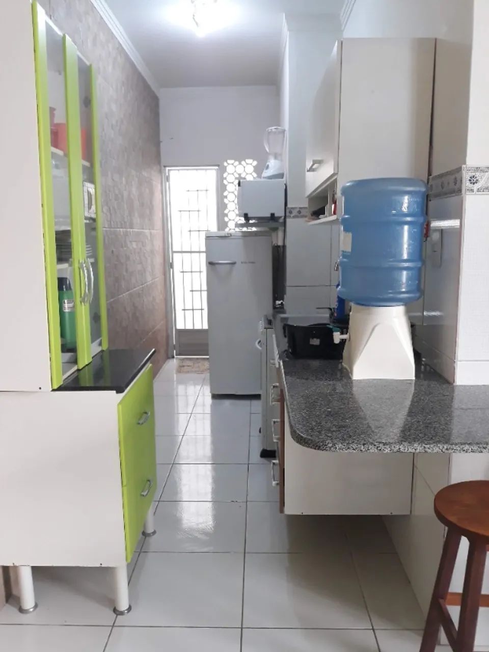 Alugo Apartamento mobiliado na Atalaia - Foto 4