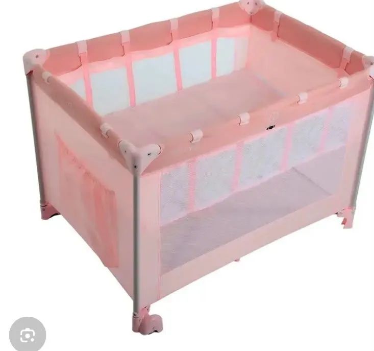 Berço portátil rosa 