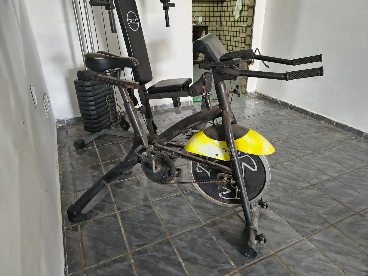 Bicicleta ergométrica spinning - Foto 4