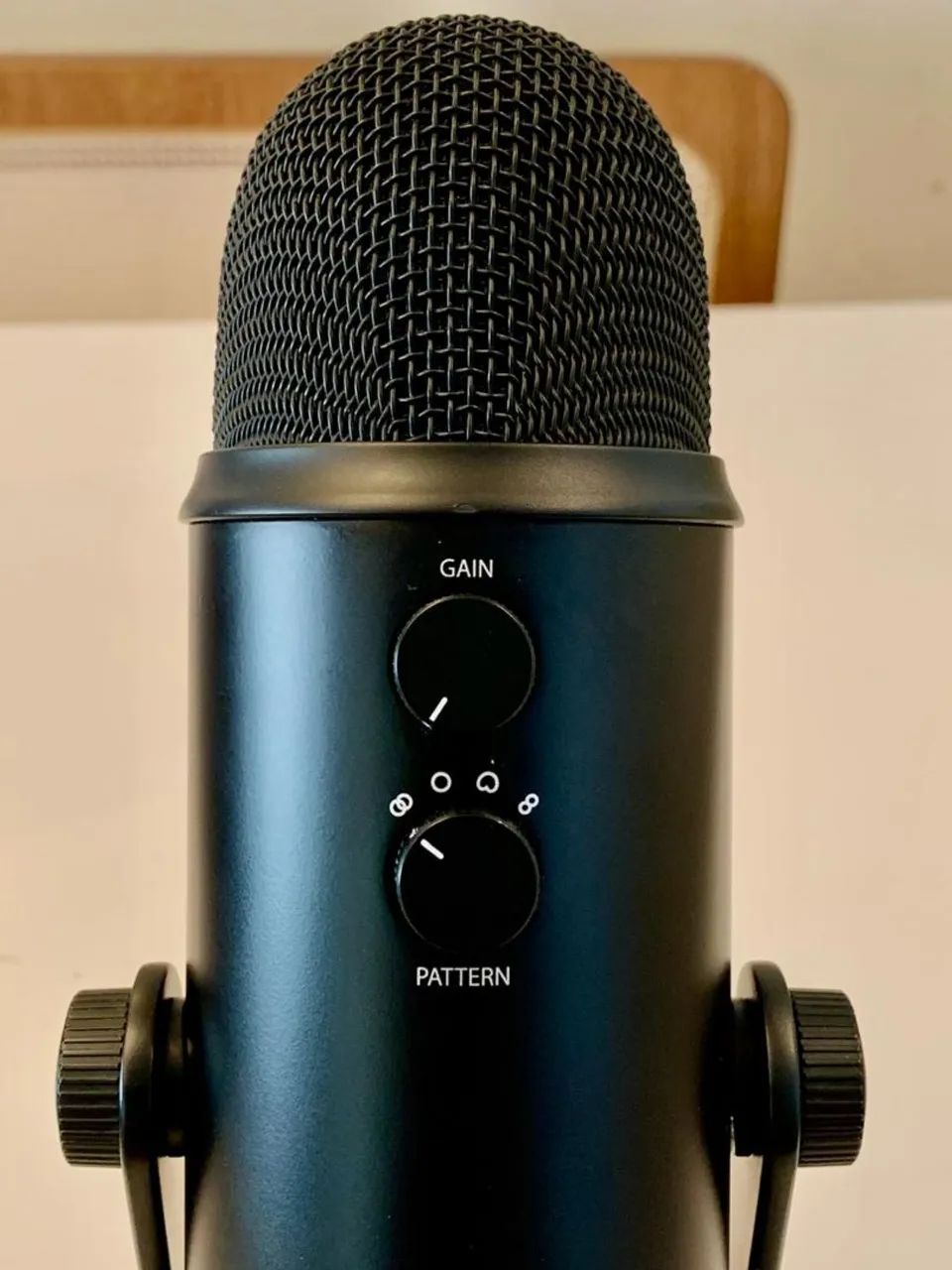Microfone Blue Yeti USB - Pouquíssimo Uso - Estado de Novo + Caixa - Foto 2