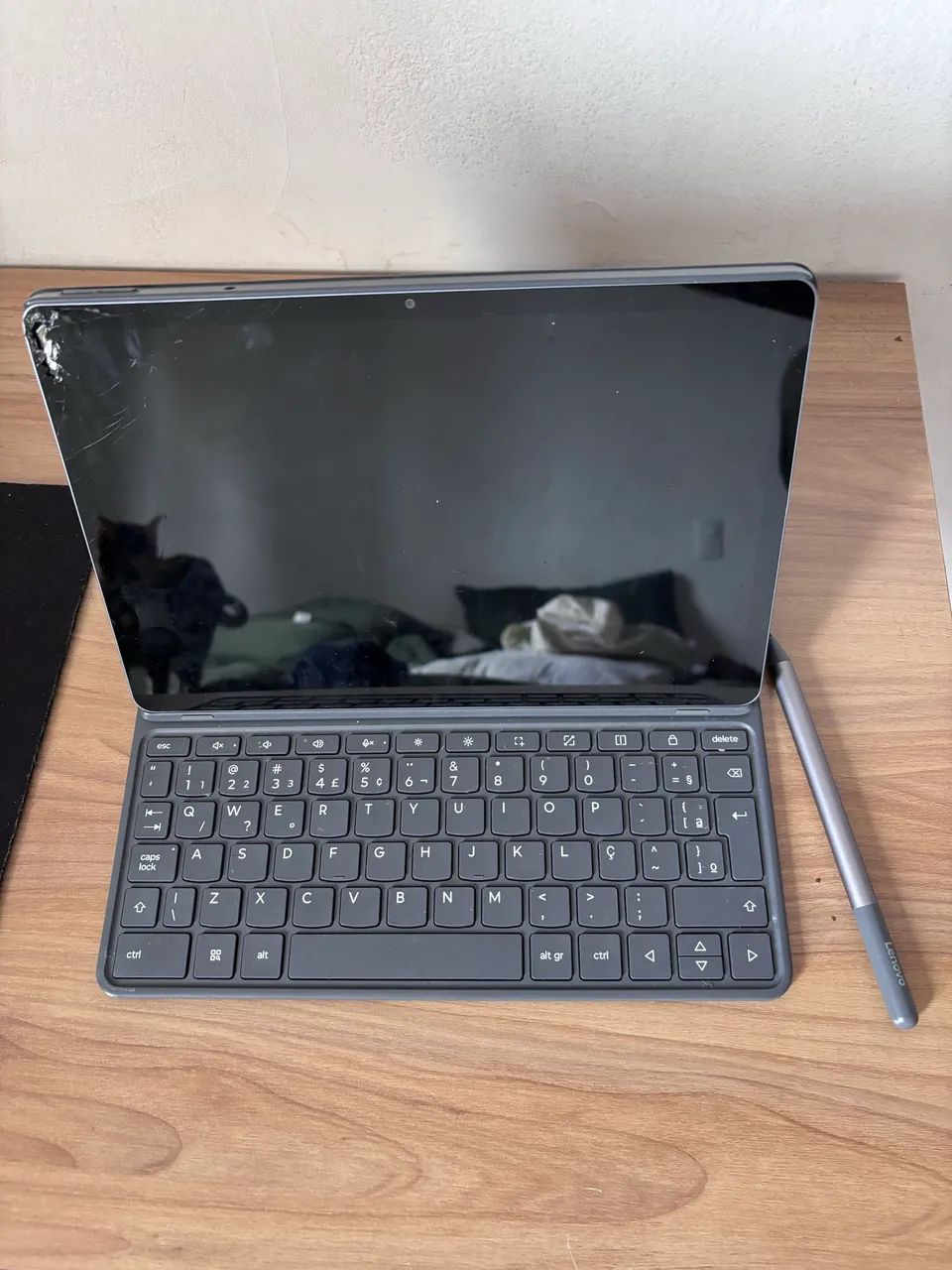 Tablet Lenovo Idea Tab com capa teclado e caneta  - Foto 2