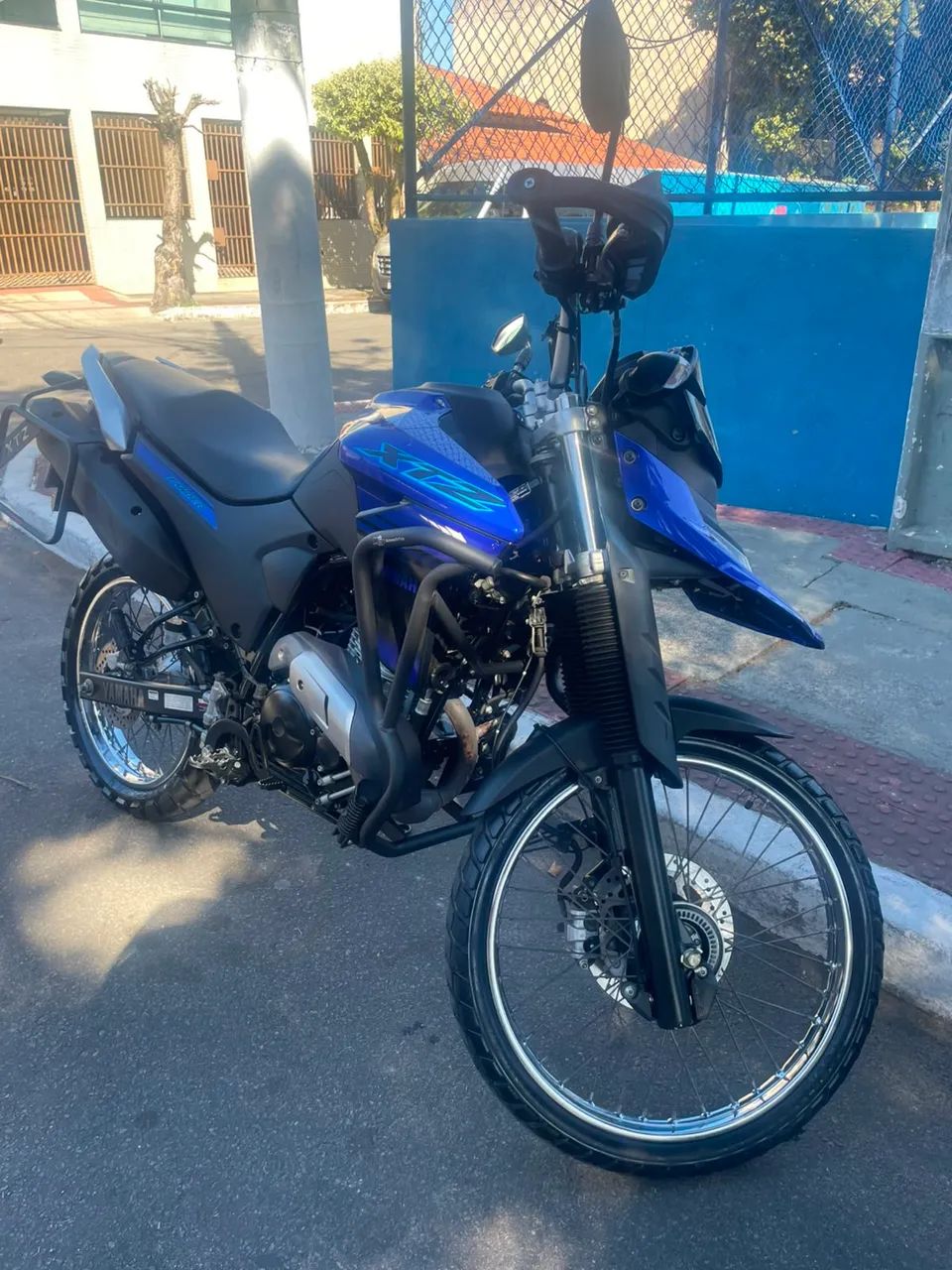 XTZ LANDER 250 2025 - Foto 3