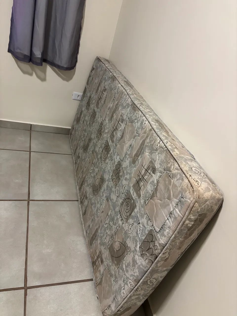 Colchão de solteiro em ótimo estado 