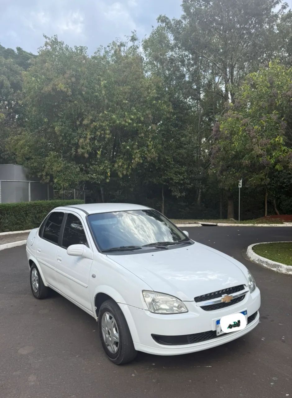 Chevrolet Classic 2012 Usados e Novos em Ponta Grossa, Guarapuava