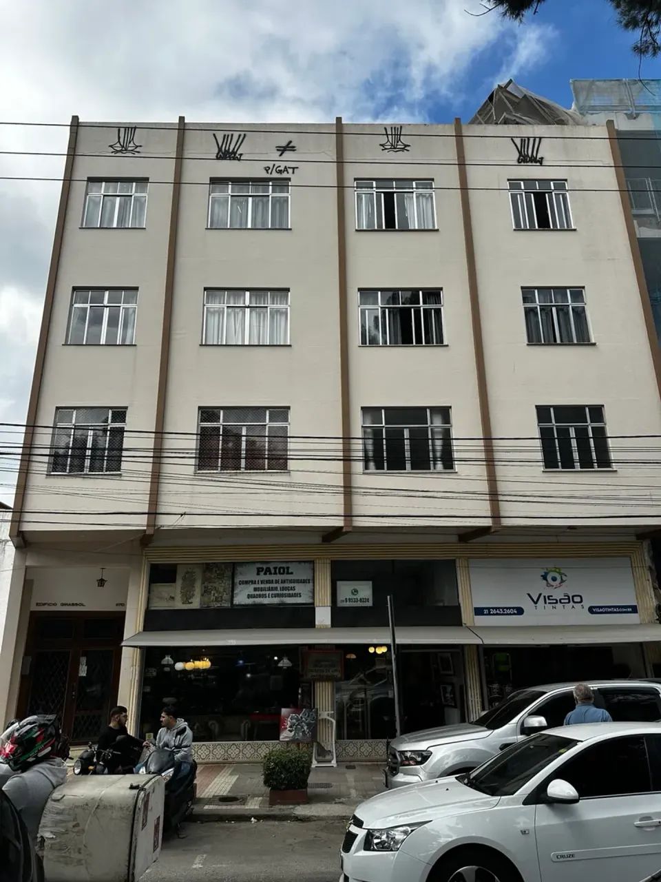 Excelente apartamento, 2 quartos com vaga.