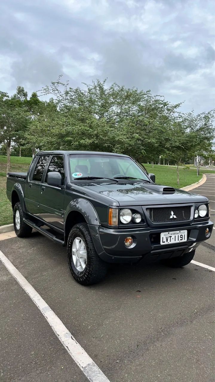 Mitsubishi L200 2004