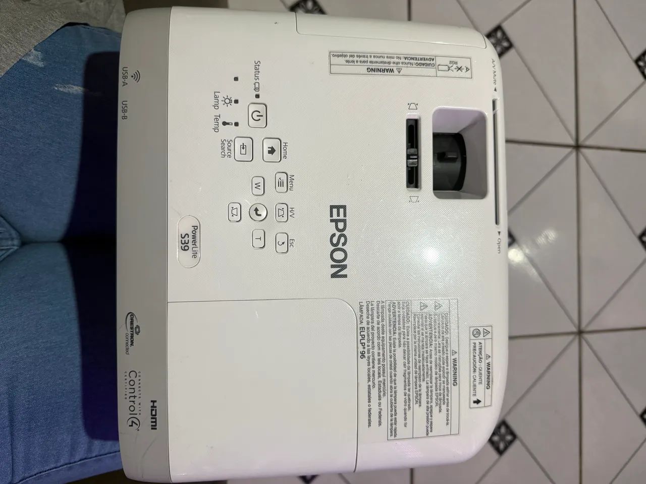 Vendo Data Show praticamente Novo - Foto 2