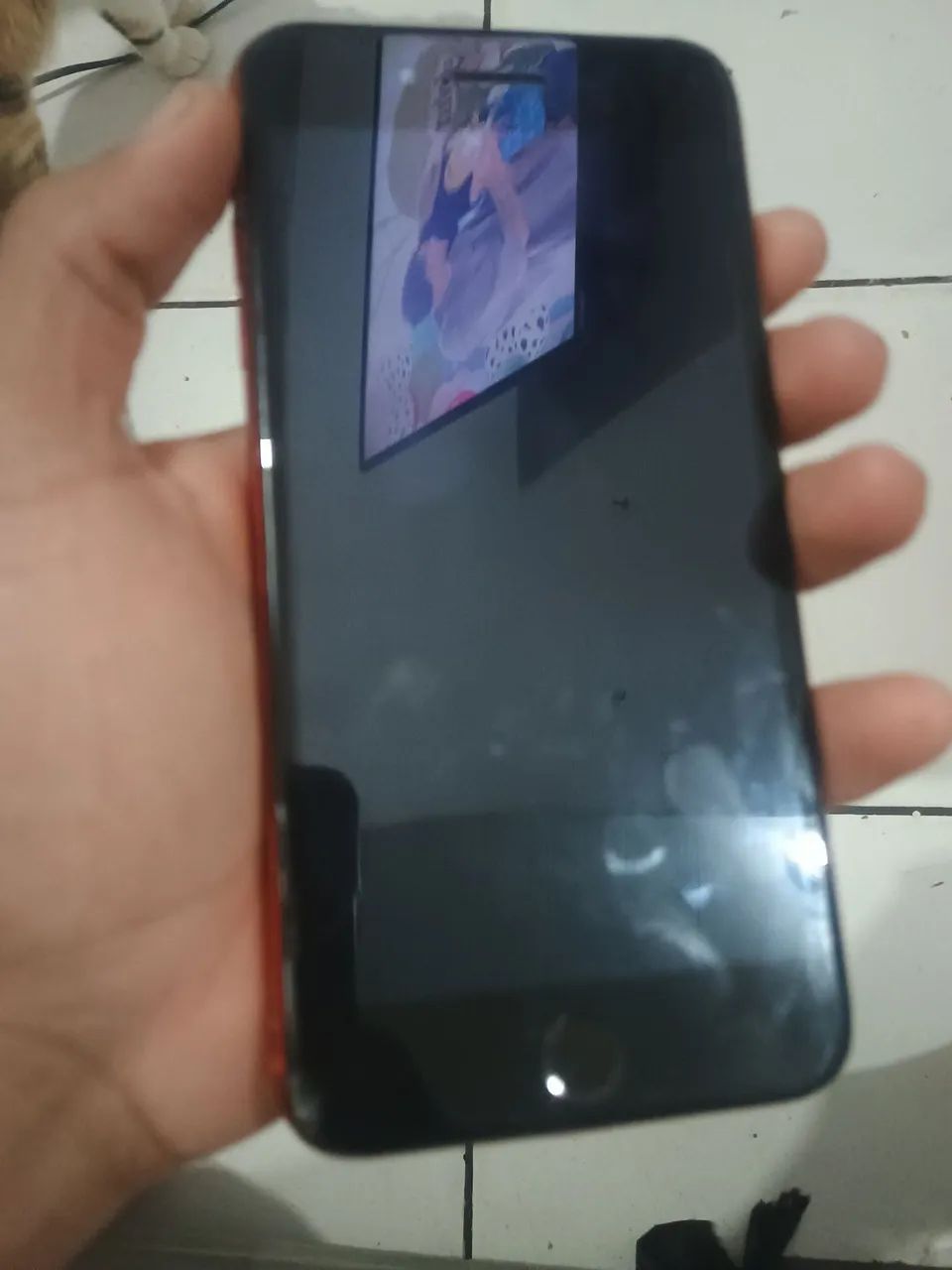 Vende-se iPhone 8 plus,trincado - Foto 5