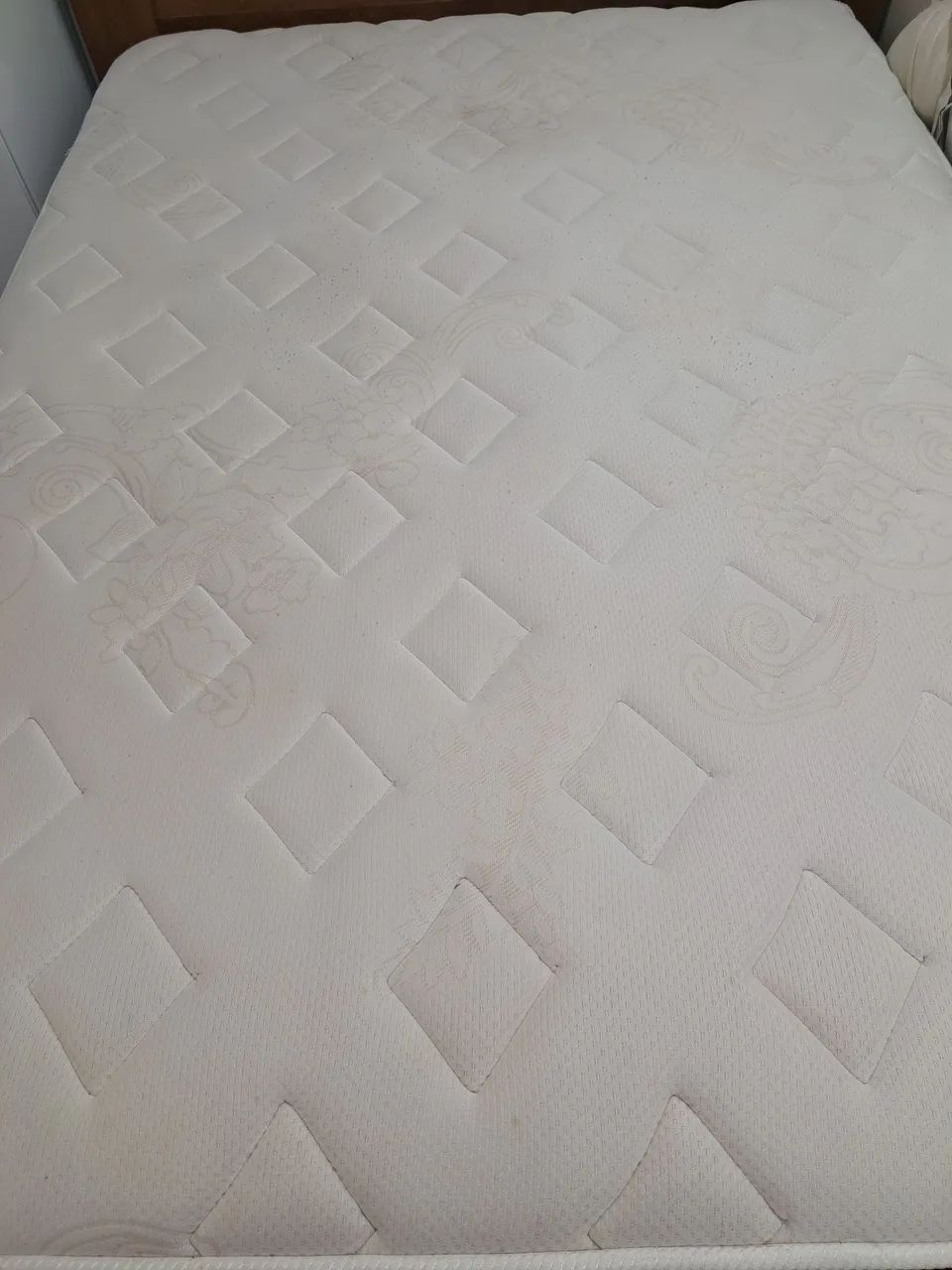 Cama de casal com colchão - Foto 3
