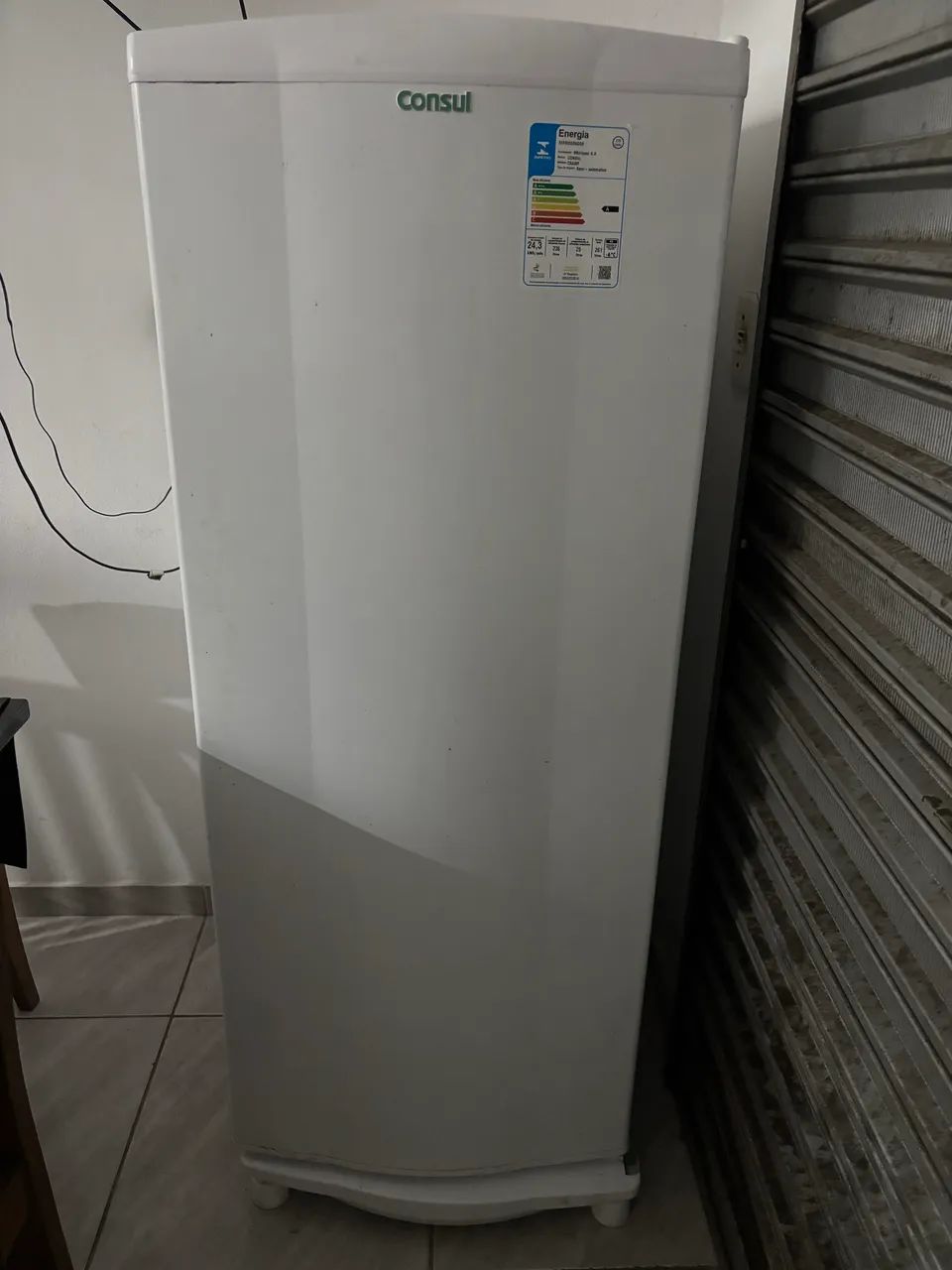 Geladeira 236L