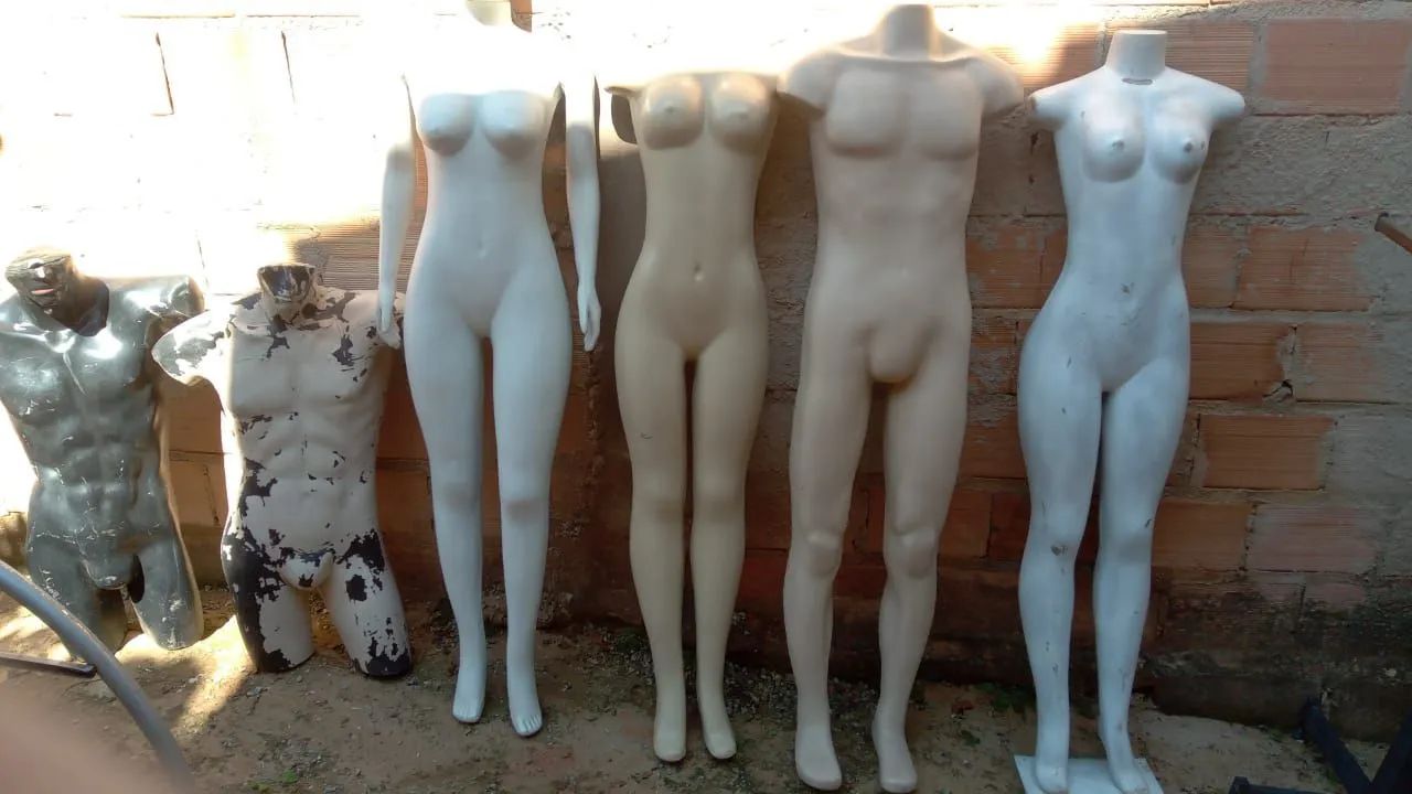 Manequins variados  - Foto 2